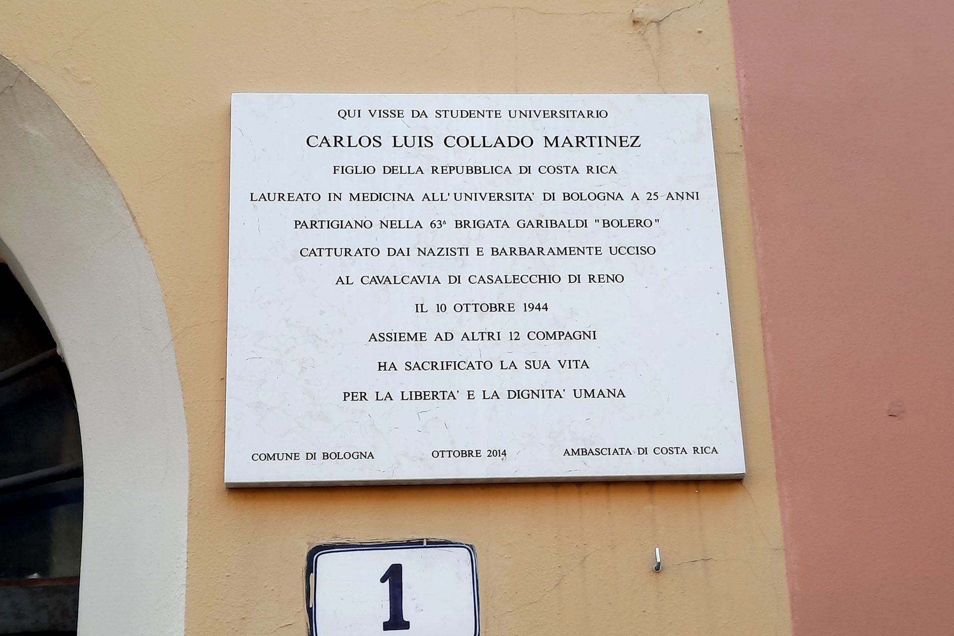 Carlos Luis Collado Martinez's home, Bologna - 02.jpg